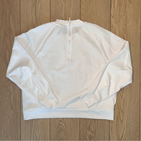 Adidas Pull Over Sweater Size Large - Picture 2 of 2